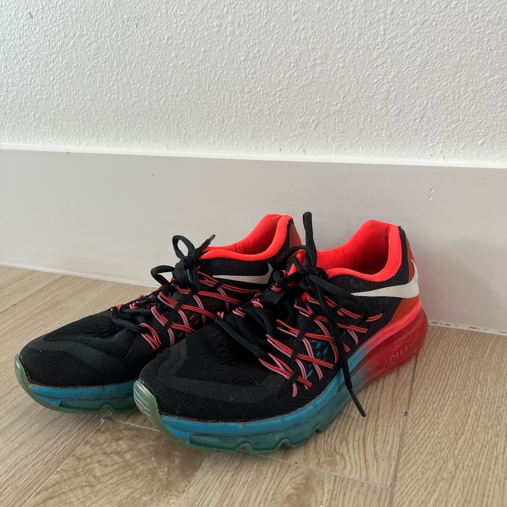 Nike Black and Red Athletic Shoes